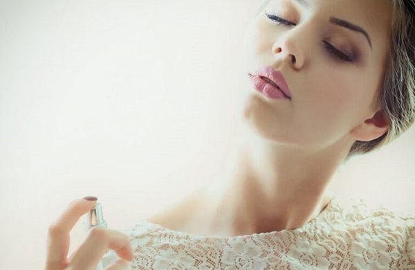 Nước Hoa Kích Thích Nữ Không Mùi Arouse Rx 10 Nước Hoa Kích Dục Nữ Không Mùi Arouse RX