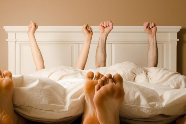 Nước hoa hỗ trợ tăng ham muốn cho nữ Duai Atraction For Him