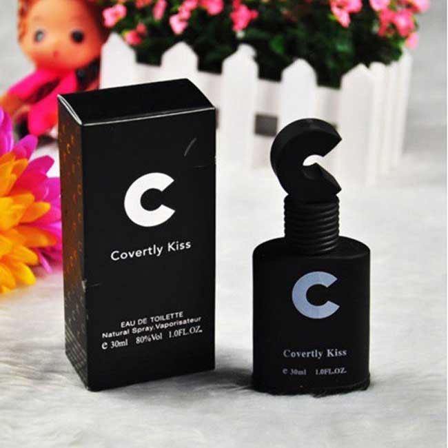 Nước Hoa Kích Dục Vợ Chồng Covertly Kiss 9 Nước Hoa Covertly Kiss Kích Thích: Mùi Hương Mê Hoặc