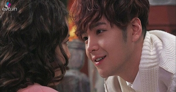 Nước Hoa Kích Dục Cho Nam Dịu Nhẹ 14 Nước hoa kích dục nam Covertly Kiss hiện đã được thaoduoctinhyeu.com nhập khẩu về thị trường Việt Nam và được bán với mức giá vô cùng hợp lý
