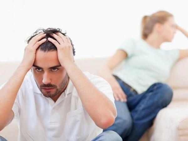 là dòng sản phẩm nước hoa dành cho nữ giới, giúp nữ giới có được sự chú ý của phái nam trong lối sống “yêu đương”. Đây là dòng sản phẩm nước hoa chứa các hợp chất kích thích phái nam.