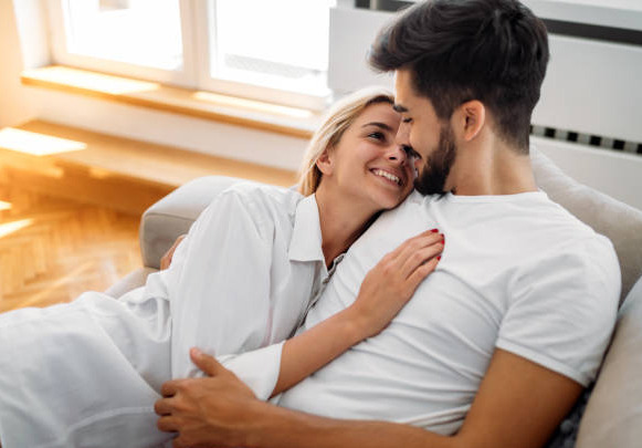 Cách sử dụng nước hoa kich dục nam hiệu quả an toàn